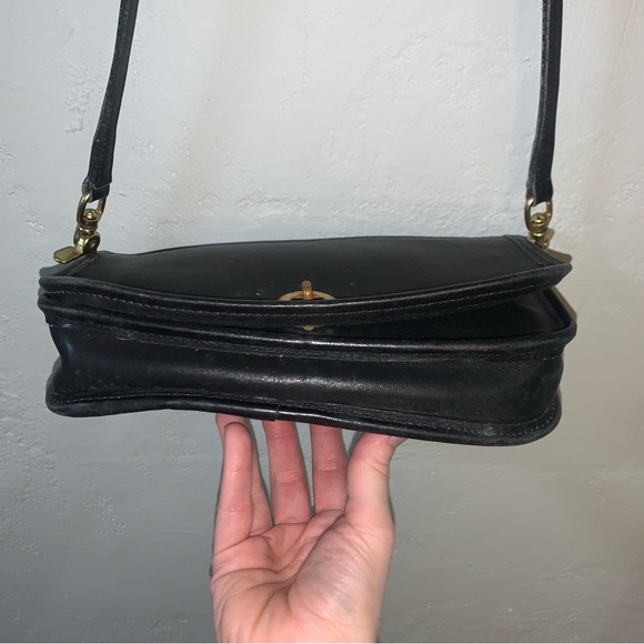 Vintage Coach Black Leather Purse Pocketbook Turnlock Convertible Bag 1980s 70s? - Picture 10 of 16